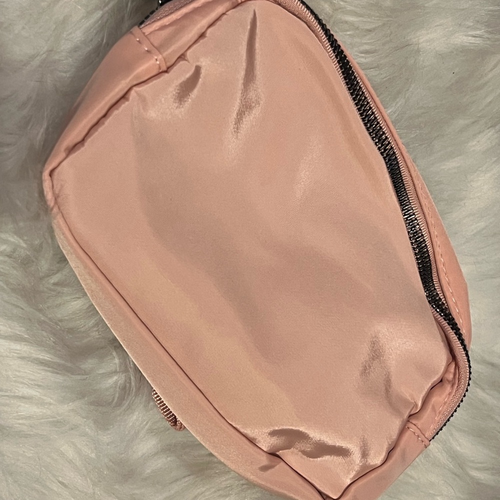 😎NEW😎Elegant Pink Women's Crossbody Bag